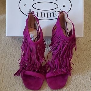 Steve Madden Fringly Suede Heels